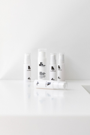 Косметический набор DERMOIONIQ (А-комплекс) Осветление кожи 30 дней